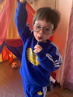 阿迪达斯三叶草小童婴童针织棉涤保暖透气卡通logo儿童套装 GN4140