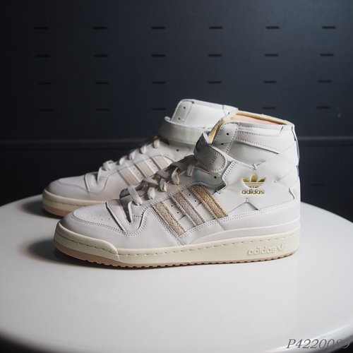 只有47码FORUM84HI高帮板鞋