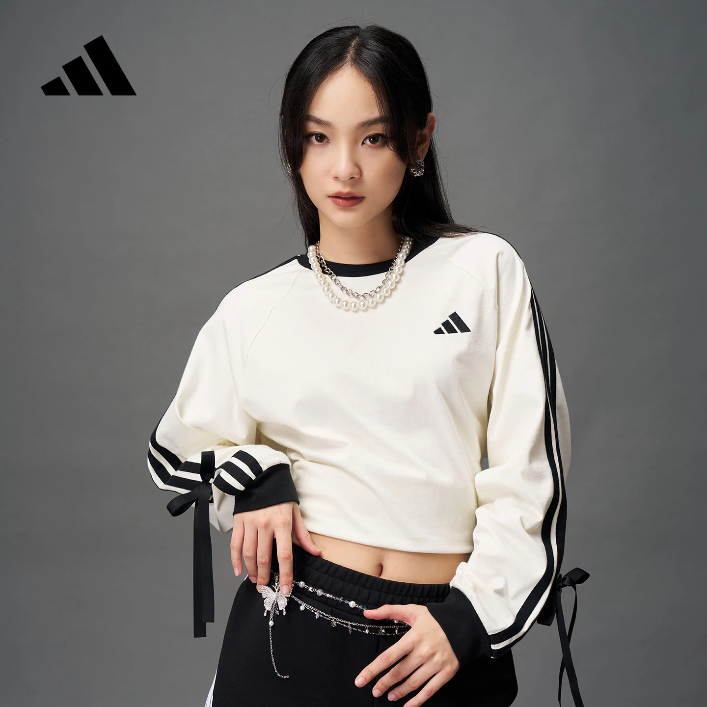 adidas阿迪达斯新款三条纹舞动系列棉质运动宽松女长袖T恤 K