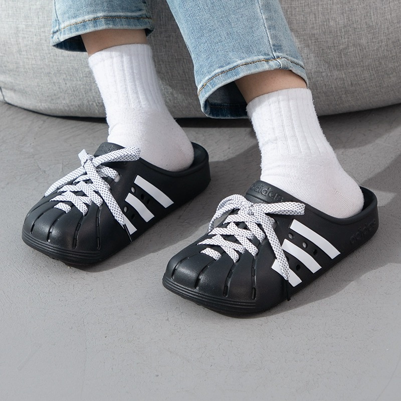 Adidas/阿迪达斯一字拖洞洞鞋