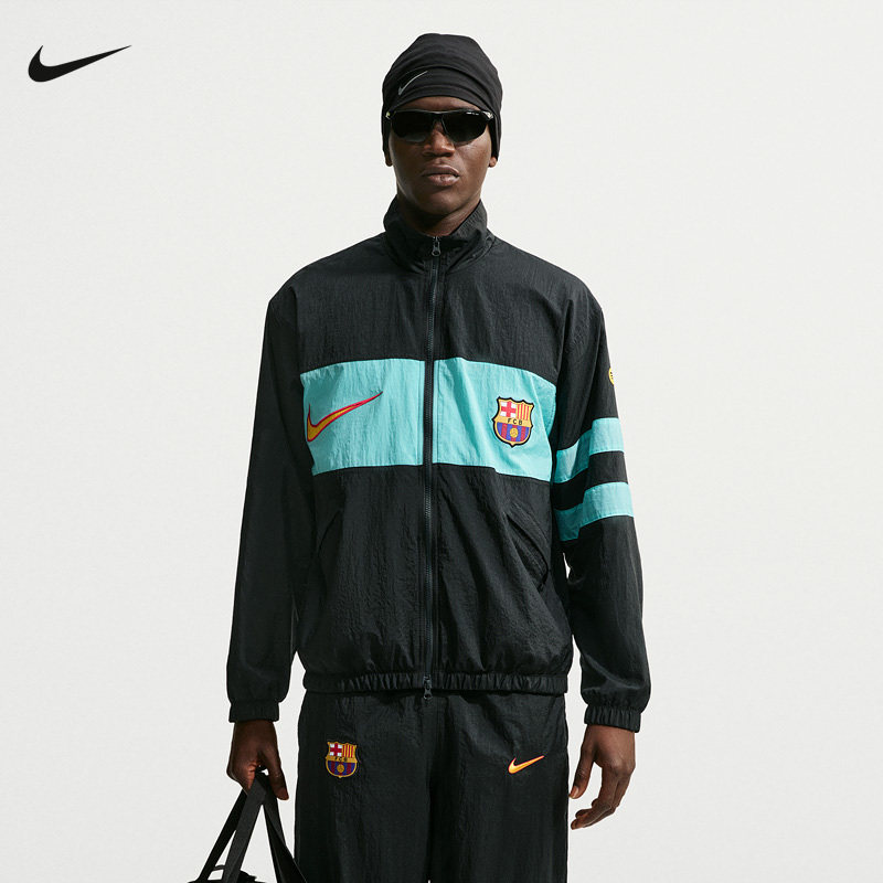 NIKE耐克秋季新款巴萨男子防泼水足球运动夹克撞色外套IO4327-010图片
