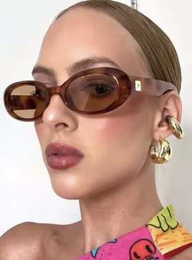 2026新款复古猫眼椭圆框墨镜女款小脸小框旅游度假拍照防晒太阳镜