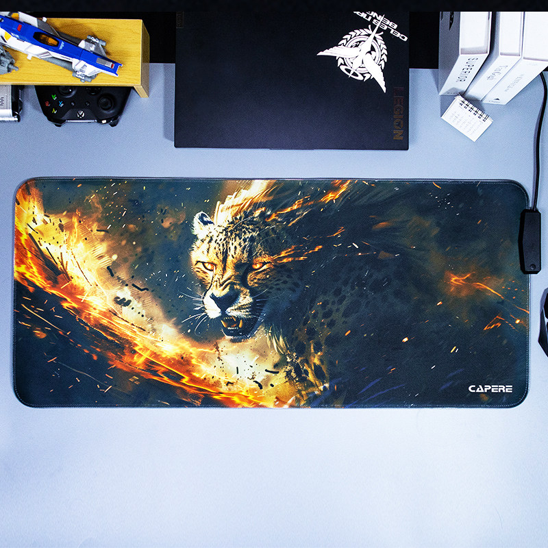 CAPERE 幻彩发光鼠标垫 大号办公娱乐电脑黑色布面竞技键盘游戏垫