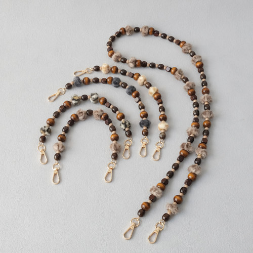 秋冬珠子链饰品 时尚木珠手链配件肩带 斜跨手机链包带毛毛链条