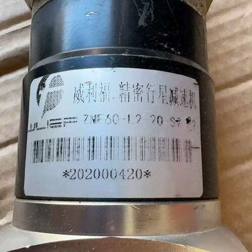 议价AC SERVO MOTOR伺服马达，型号：60ST-M01