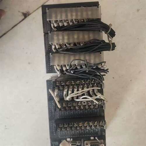 议价CJ1M-CPU13 1个