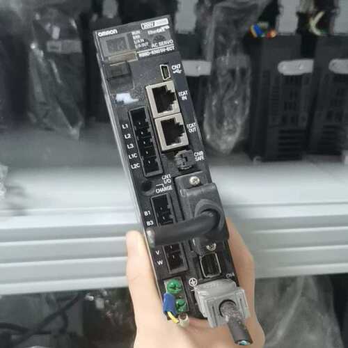 议价AC伺服驱动器R88D-KN01H-E-Z，100