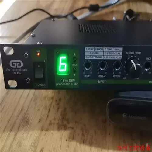 议价议价直拍不发:谷田，效果器，KM–5FX，成色新，通电正常，1