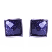 Seven precious tree 925 sterling silver square Joker purple stars ladies stud earrings are hypoallergenic authentic specials