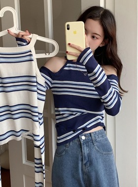 秋季挂脖露肩设计条纹长袖针织衫女早秋2021新款修身显瘦短款上衣