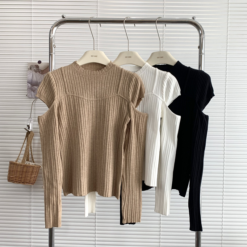 设计感镂空长袖半高领针织衫女