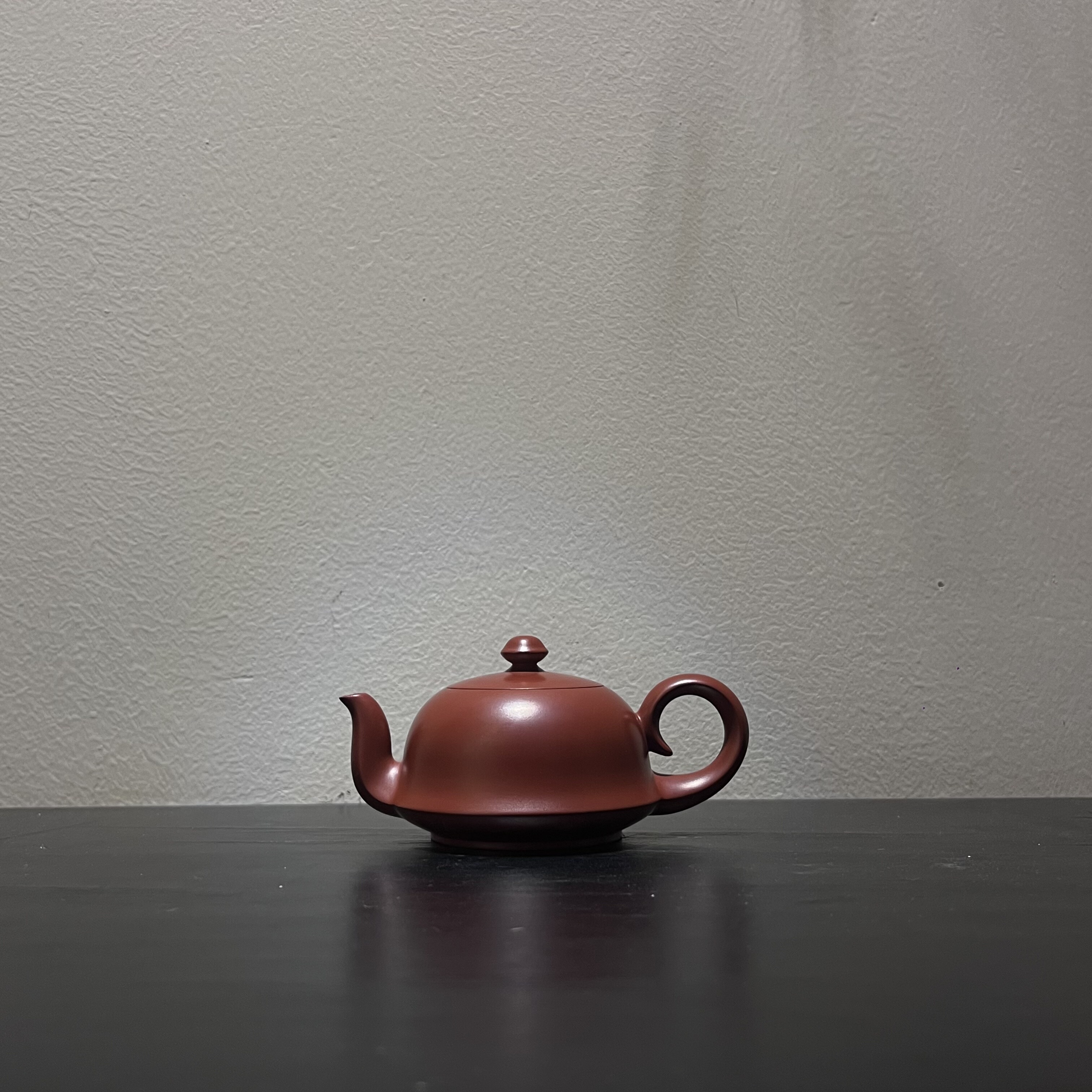 天鹅壶·陈腐朱泥 章广鑫&吴树荣联制老安顺潮州手拉壶