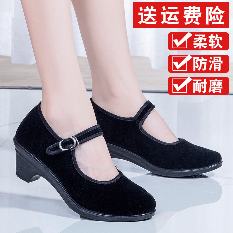 山东女式平绒布鞋老北京休闲2022年新款中年跳舞走秀金丝绒半高跟