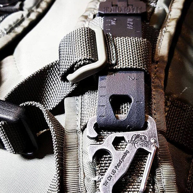 MAGFORCE T9102 4팩 5인치 연결 버클 스트립 MOLLE 시스템 액세서리 모듈 스트립