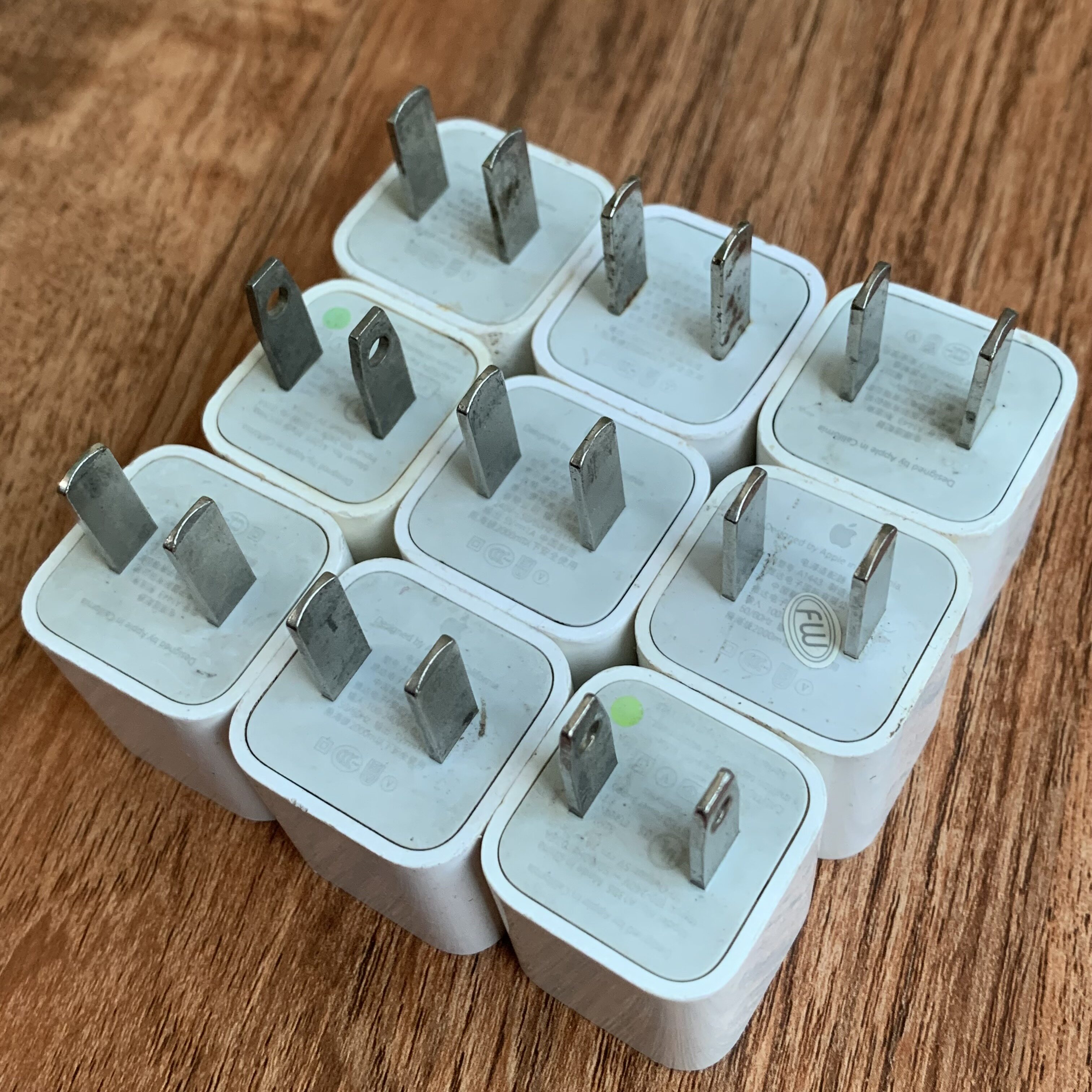 二手原装苹果5v1a2.1a2.4a充电器插头10瓦12w欧规英标国行插头