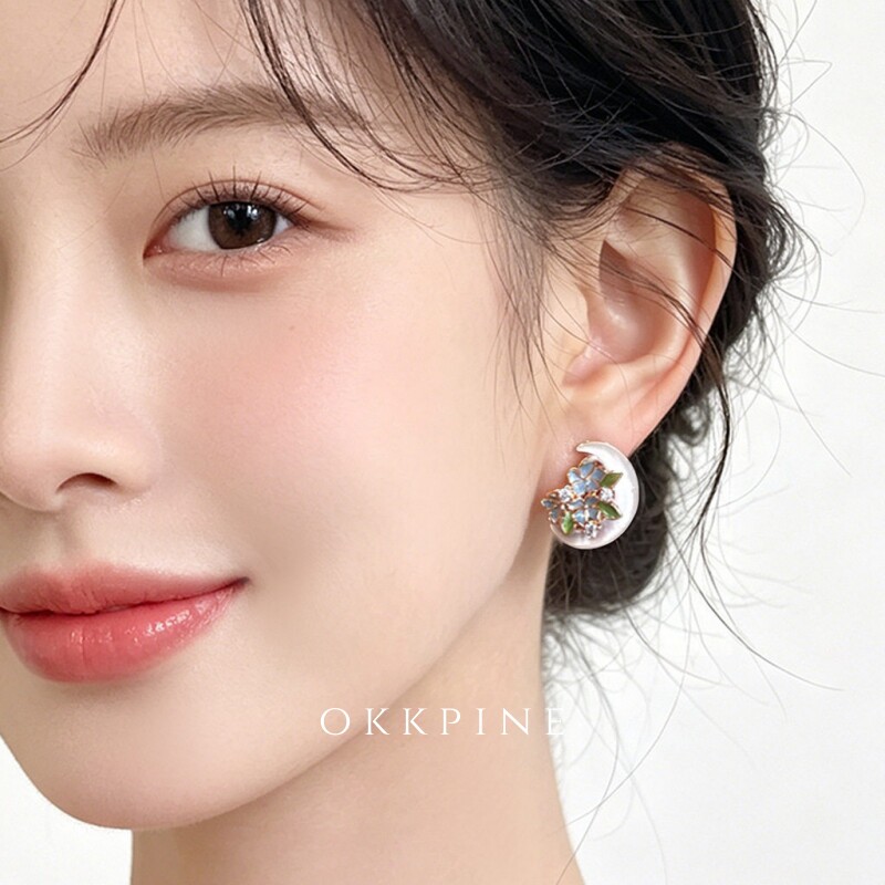 okk pine 月见花信~原创设计贝母耳钉天然白月牙蓝花碎钻气质耳环