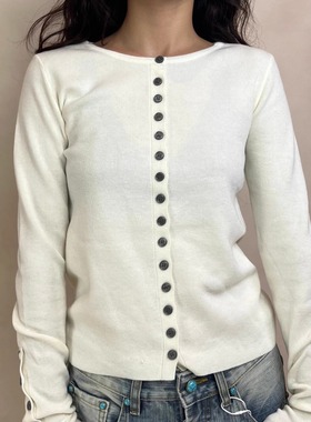 TheDINA|2025秋季新款高级感辣妹长袖针织衫纽扣百搭显瘦开衫女