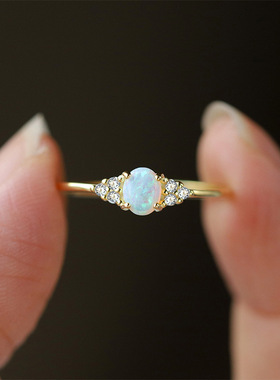 S925银澳宝蛋白石简约婚戒