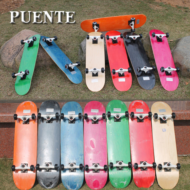 Skateboard pour homme femme enfant - Ref 2594463 Image 1