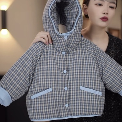 儿童秋冬宝宝棉衣外套2024新款棉袄加厚保暖格子连帽设计男宝女宝