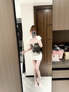 漏肩JYINLOVE原创设计毛毛拼接水墨画印花修身包臀短裙