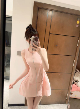 JYINLOVE原创拉链粉色修身优雅收腰连衣裙