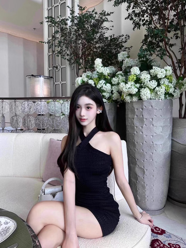 JYINLOVE原创特殊纹理面料针织弹力挂脖交叉连衣裙包臀裙