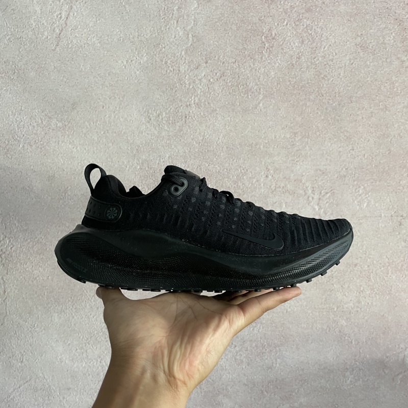 耐克男鞋REACTXINFYU4