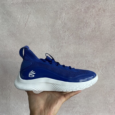 UA安德玛 CURRY 8 TEAM 库里8代 男子实战篮球鞋 3024785-400