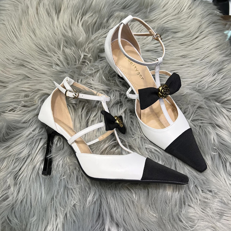 小香风蝴蝶结山茶花中空方头单鞋