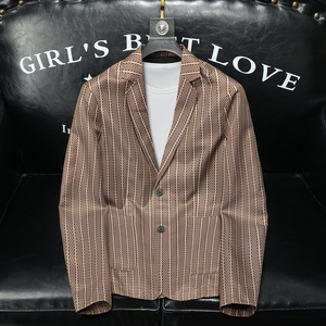 2025春款男士修身西服-电商D252-3318P150沙发图图片