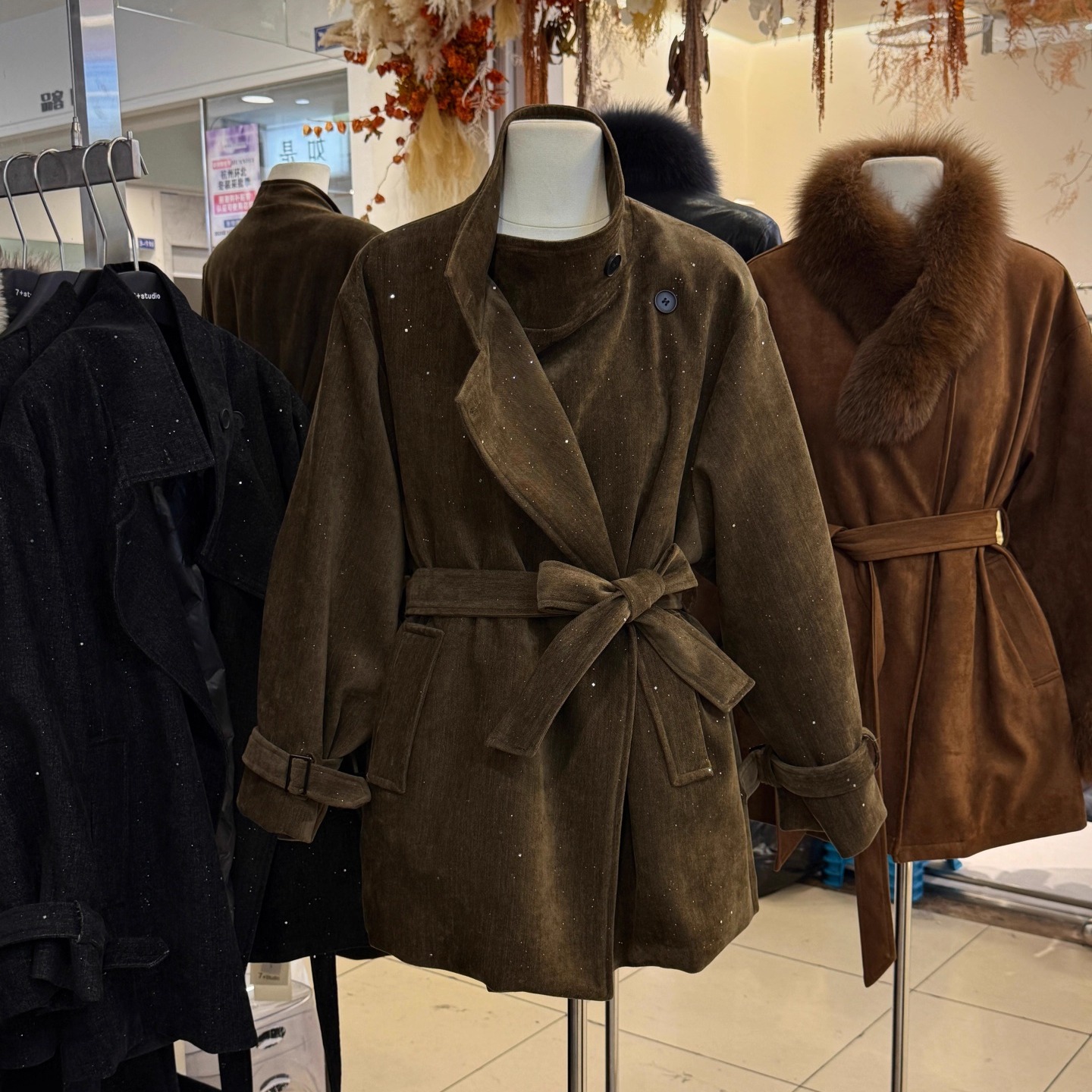 雪尼尔复古立领羽绒内胆风衣外套