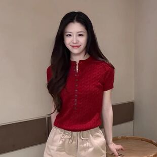 红色麻花短袖百搭针织衫夏季设计感排扣半开领正肩打底衫套头上衣