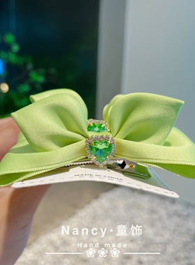 韩版洋气蝴蝶结立体兔耳朵牛油果绿色彩色对夹女童高级儿童发夹