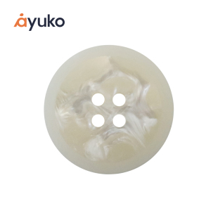 圆形白色四眼树脂纽扣西装扣大衣外套毛衣高档装饰扣百搭精致扣子