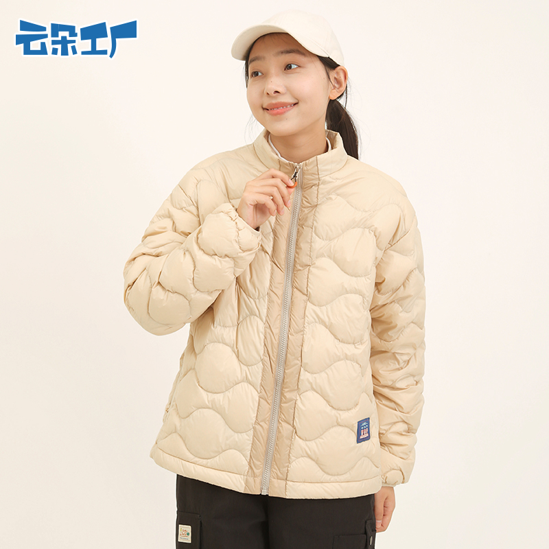 云朵工厂八头船轻羽绒外套