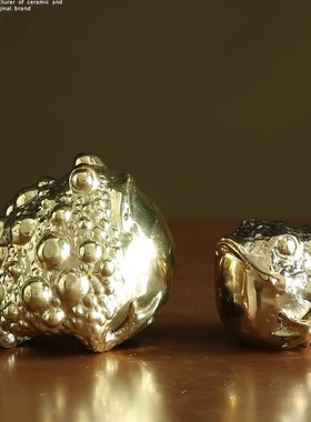 中式创意铜金属金色蟾蜍摆件工艺品 办公室桌面家居装饰品小摆设