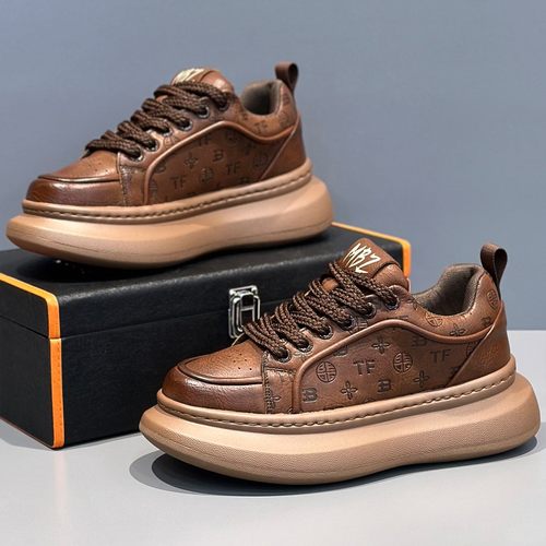 欧洲站男鞋冬季百搭复古皮面休闲板鞋男士面包鞋厚底增高小众原创