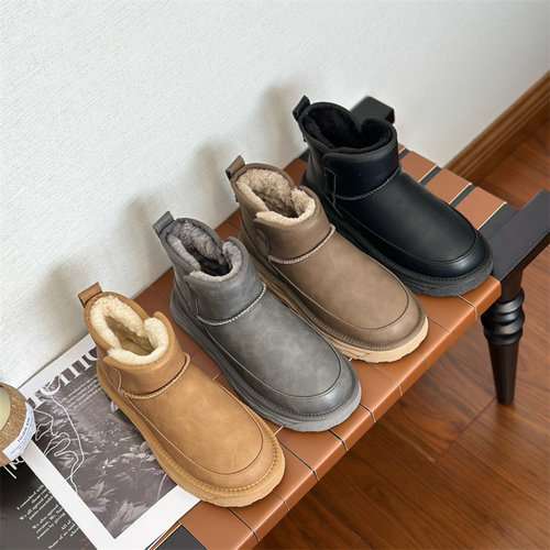 雪地靴男冬季防水防滑皮毛一体户外防寒棉靴加绒加厚保暖东北棉鞋