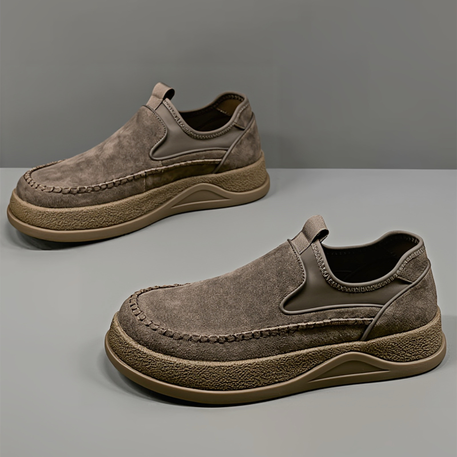 男鞋2025新款秋冬复古百搭休闲反绒皮乐福鞋男士一脚蹬轻便工装鞋