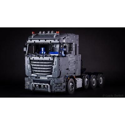 MOC拖车卡车头大型巨型治愈系高颜值高难度跑车拼图成人车形积木