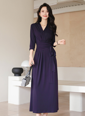 2026年新款裹身裙紫色气质修身显瘦弹力套头法式轻奢高级感连衣裙
