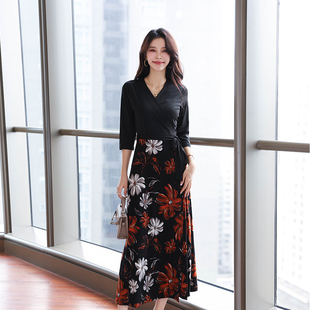 弹力修身 新款 复古一片式 连衣裙法式 裹身裙气质收腰棕色印花拼接款