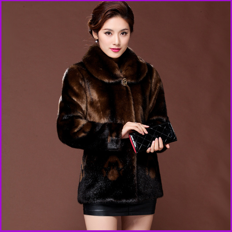 冬季新款海宁皮草女短款貂皮大衣中老年妈妈装装加厚保暖貂毛外套