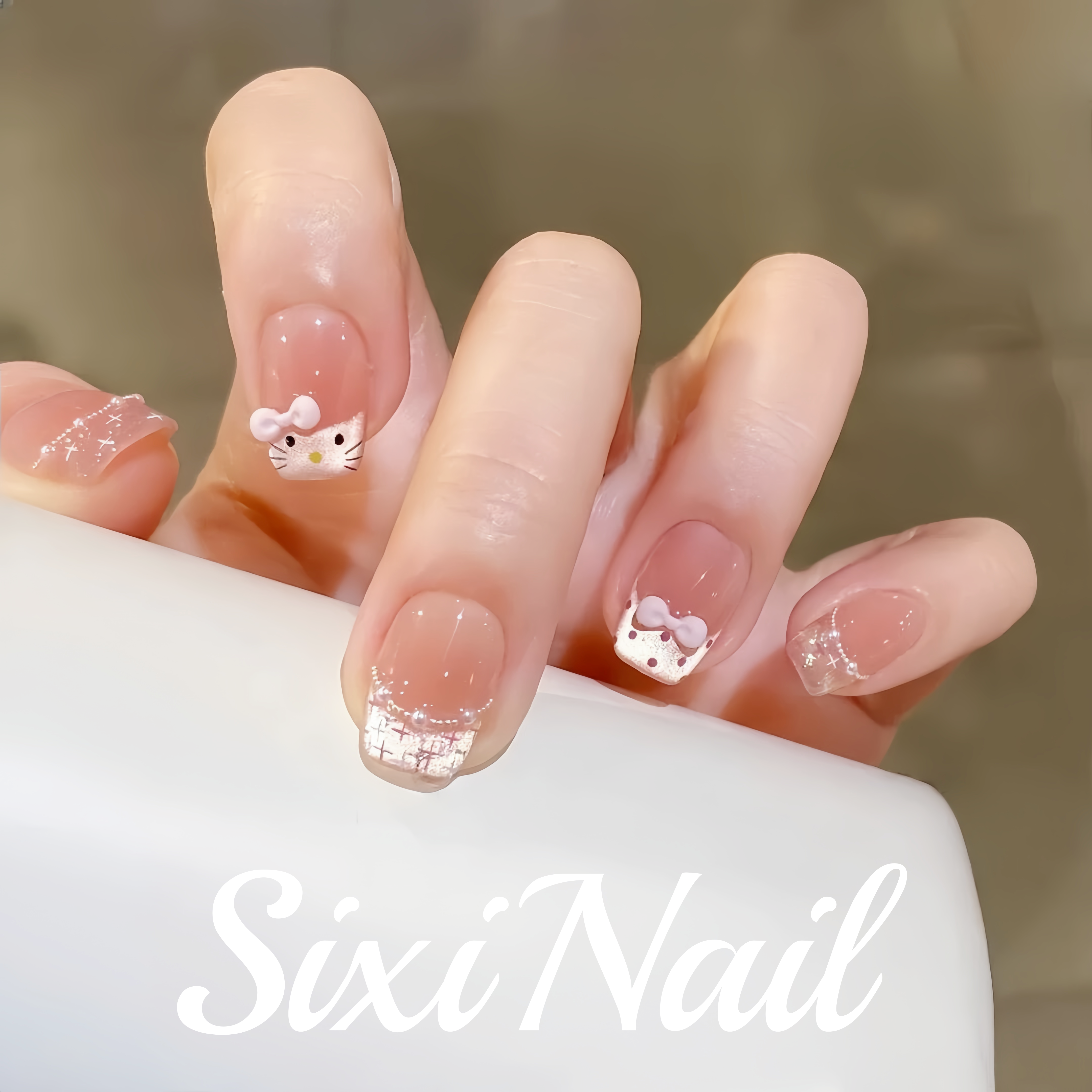 手绘kitty猫眼纯手工穿戴甲氛围感少女感显白指甲美甲贴片假指甲,彩妆/香水/美妆工具,穿戴甲/甲片,淘宝优惠券,粉丝福利购,淘宝优惠卷