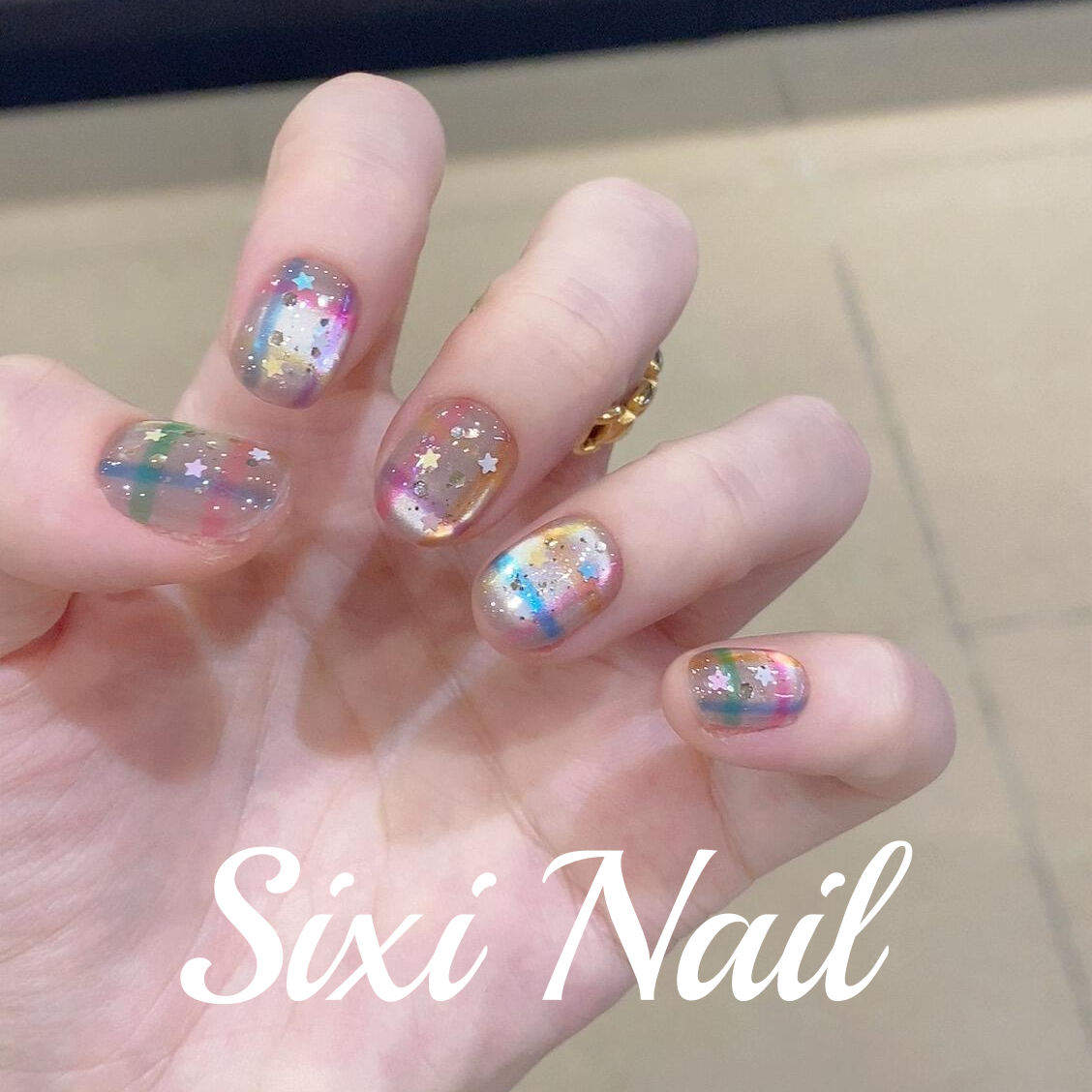 手绘彩虹星星纯手工穿戴甲ins风高级感短款豆豆甲美甲贴片假指甲