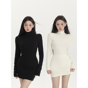 显瘦包臀裙 牛奶绒丝滑质感亲肤高领打底裙修身 PEMPL 连衣裙女春季