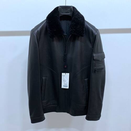 黑色羊毛皮毛领翻领羊皮棉服