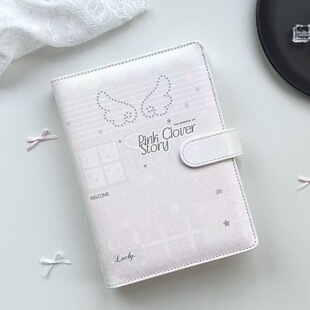 ins天使翅膀PU皮质卡册A5四宫格拍立得追星小卡收纳册活页笔记本