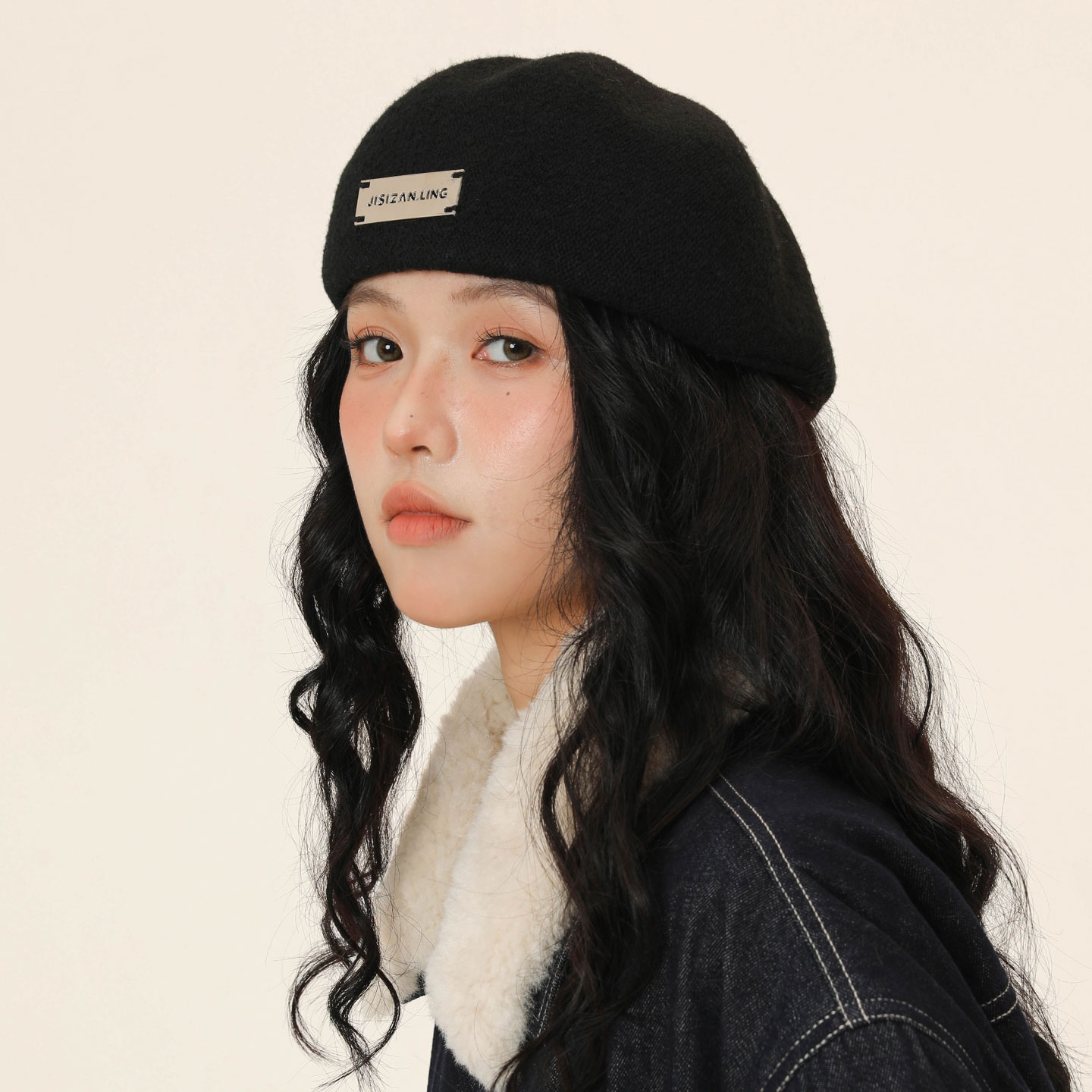 黑色毛呢反戴显脸小贝雷帽